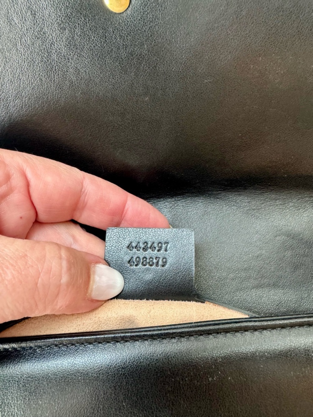 Gucci Marmont Matelassé Black Leather Shoulder Bag, Antique Gold Chain - Picture 2 of 11